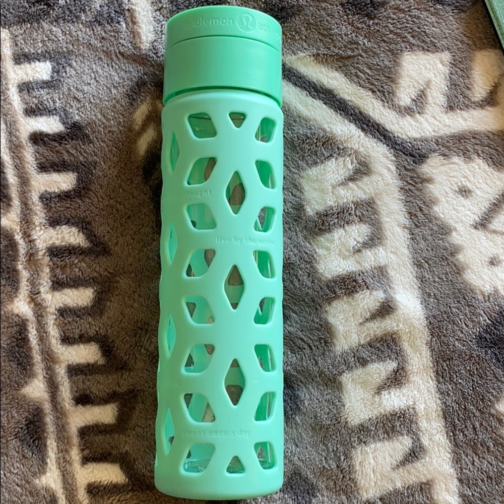 Lululemon Water Bottle